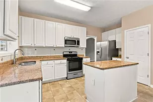 3848 Kirkwood Run NW, Kennesaw, GA 30144 - Photo 9