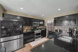 111 Village Trce, Woodstock, GA 30188 - Photo 11