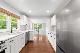 1077 Vista Trail NE, Atlanta, GA 30324 - Photo 7
