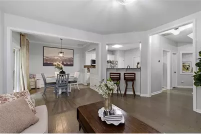 4922 Berkeley Oak Circle, Peachtree Corners, GA 30092 - Photo 7