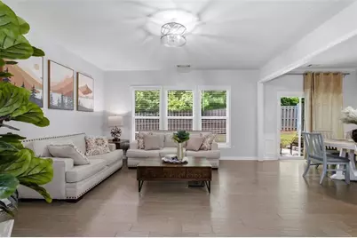 4922 Berkeley Oak Circle, Peachtree Corners, GA 30092 - Photo 5