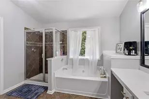 4922 Berkeley Oak Cir, Peachtree Corners, GA 30092 - Photo 25