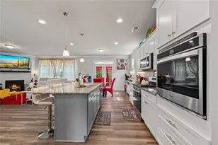 721 Autumn Meadow Dr, Loganville, GA 30052 - Photo 9