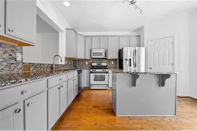 2844 Loftview Square, Atlanta, GA 30339 - Photo 13