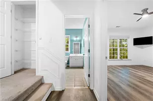 2844 Loftview Square, Atlanta, GA 30339 - Photo 35
