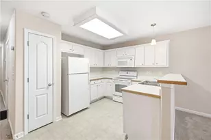 1436 Box Cir, Winder, GA 30680 - Photo 9