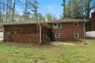 2705 Hayden Dr, East Point, GA 30344 - Photo 3