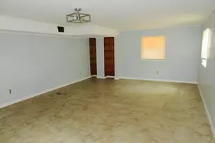2705 Hayden Dr, East Point, GA 30344 - Photo 15