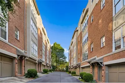 1380 Parkview Lane NE, Atlanta, GA 30324 - Photo 3