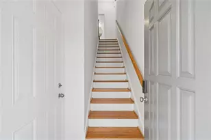 1380 Parkview Ln NE, Atlanta, GA 30324 - Photo 7