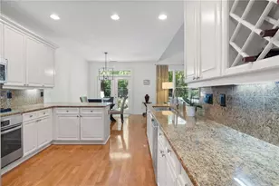 6485 Glen Oaks Ln, Sandy Springs, GA 30328 - Photo 31