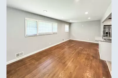 4564 Myrtle Hill Road NE, Kennesaw, GA 30144 - Photo 5
