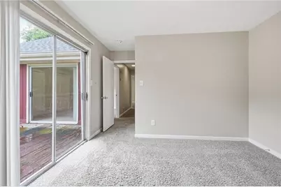 1384 Huntsmen Glen, Riverdale, GA 30296 - Photo 21
