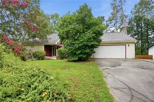 1384 Huntsmen Glen, Riverdale, GA 30296 - Photo 1