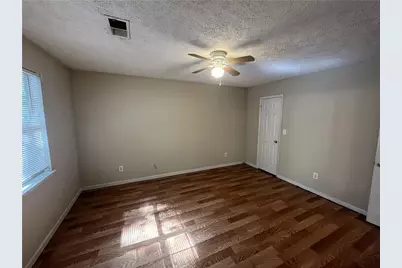 5913 Summerglen Lane, Atlanta, GA 30349 - Photo 9
