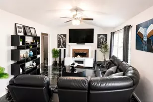 5186 Glendora Dr, Powder Springs, GA 30127 - Photo 3