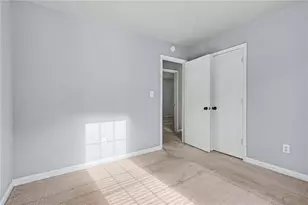 2145 Marbut Farms Entry, Lithonia, GA 30058 - Photo 29