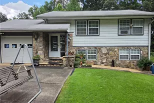 3273 Pin Oak Cir, Atlanta, GA 30340 - Photo 1