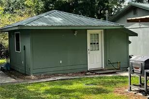 208 Kentucky Dr NE, Calhoun, GA 30701 - Photo 17
