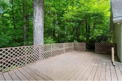 1052 Evelyn Lane SW, Lilburn, GA 30047 - Photo 29