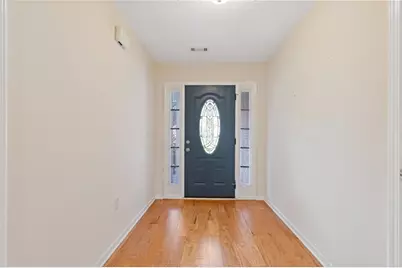 112 Clubhouse Drive, Jefferson, GA 30549 - Photo 7