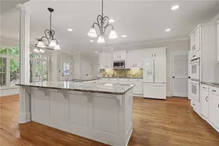 200 Wicklawn Way, Roswell, GA 30076 - Photo 13