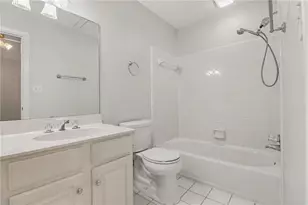200 Wicklawn Way, Roswell, GA 30076 - Photo 31