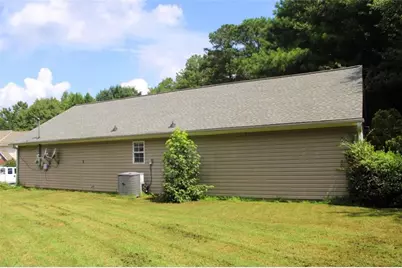 6831 Browns Mill Walk, Lithonia, GA 30038 - Photo 9