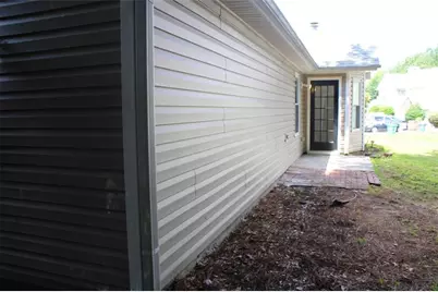 6831 Browns Mill Walk, Lithonia, GA 30038 - Photo 17