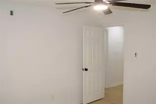 6831 Browns Mill Walk, Lithonia, GA 30038 - Photo 81