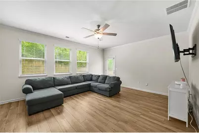 2195 Cormac Street, East Point, GA 30344 - Photo 9