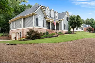 31 Heartwood Drive SW, Cartersville, GA 30120 - Photo 3