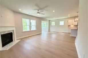 1678 Br Crk Dr Lot 109, Cumming, GA 30040 - Photo 7