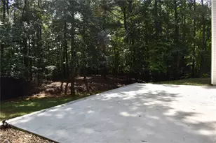 602 Penhollaway Ct, Loganville, GA 30052 - Photo 11