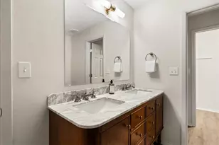 804 Woodcliff Dr, Sandy Springs, GA 30350 - Photo 21