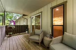 804 Woodcliff Dr, Sandy Springs, GA 30350 - Photo 27