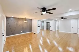 8992 Cornell Dr, Jonesboro, GA 30238 - Photo 9