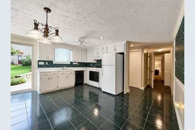 1321 N Brandy Shoals SE, Conyers, GA 30013 - Photo 17