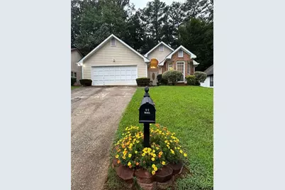 717 Shore Drive, Lithonia, GA 30059 - Photo 1