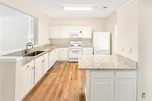 4085 Howell Park Rd, Duluth, GA 30096 - Photo 5