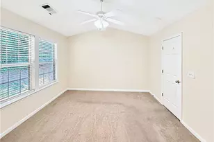 4085 Howell Park Rd, Duluth, GA 30096 - Photo 9