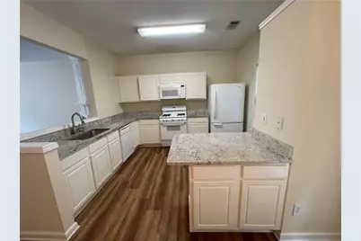 4085 Howell Park Road, Duluth, GA 30096 - Photo 5