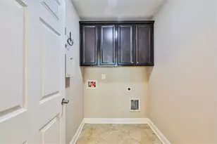 2058 Bonneville Ln, Powder Springs, GA 30127 - Photo 7