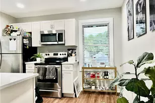 1165 Eggleston St SW, Atlanta, GA 30310 - Photo 3