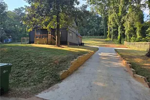 441 Pomona Circle, Atlanta, GA 30315 - Photo 3