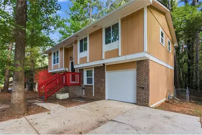 8862 Raven Drive, Jonesboro, GA 30238 - Photo 3