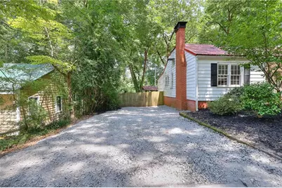 211 Mobley Circle, Monroe, GA 30655 - Photo 5