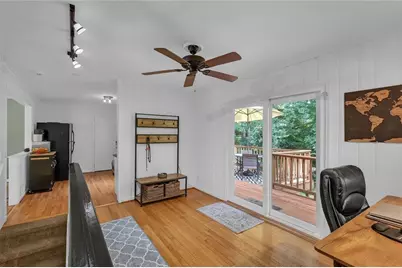 1095 Latham Road, Decatur, GA 30033 - Photo 5