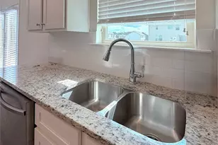 515 McGinnis Cir, Calhoun, GA 30701 - Photo 7
