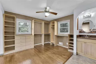 1563 Rockbridge Rd, Stone Mountain, GA 30087 - Photo 11